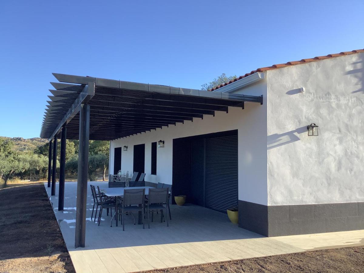 Casa Rural Camino De La Data Valencia de Alcantara Exterior photo